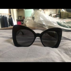 Alice in Wonderland Sunglasses